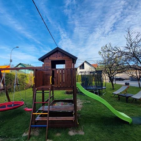 Apartmani Jancic โอกูลิน ภายนอก รูปภาพ