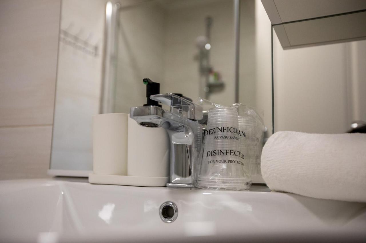Apartmani Jancic โอกูลิน ภายนอก รูปภาพ