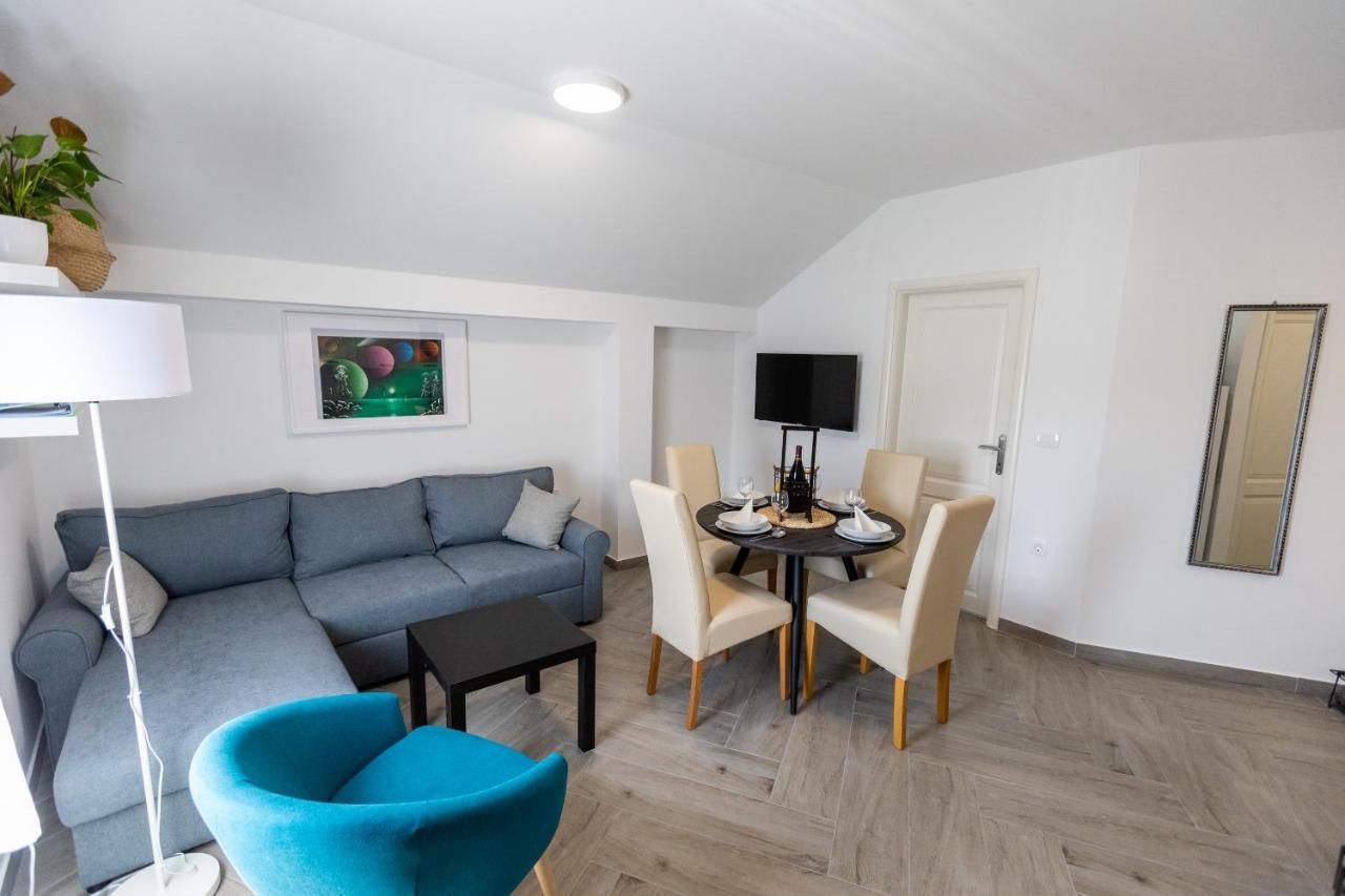Apartmani Jancic โอกูลิน ภายนอก รูปภาพ