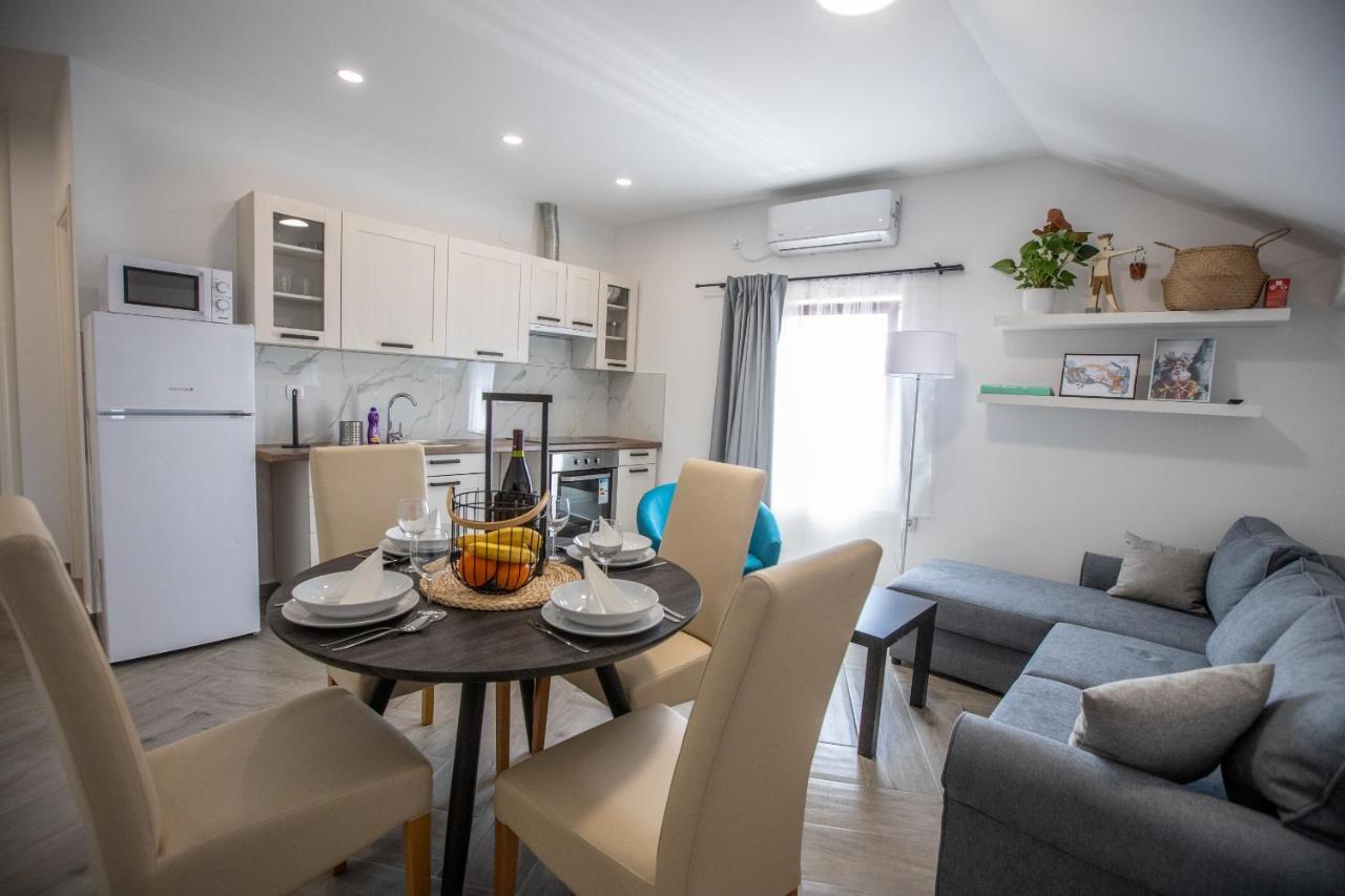 Apartmani Jancic โอกูลิน ภายนอก รูปภาพ