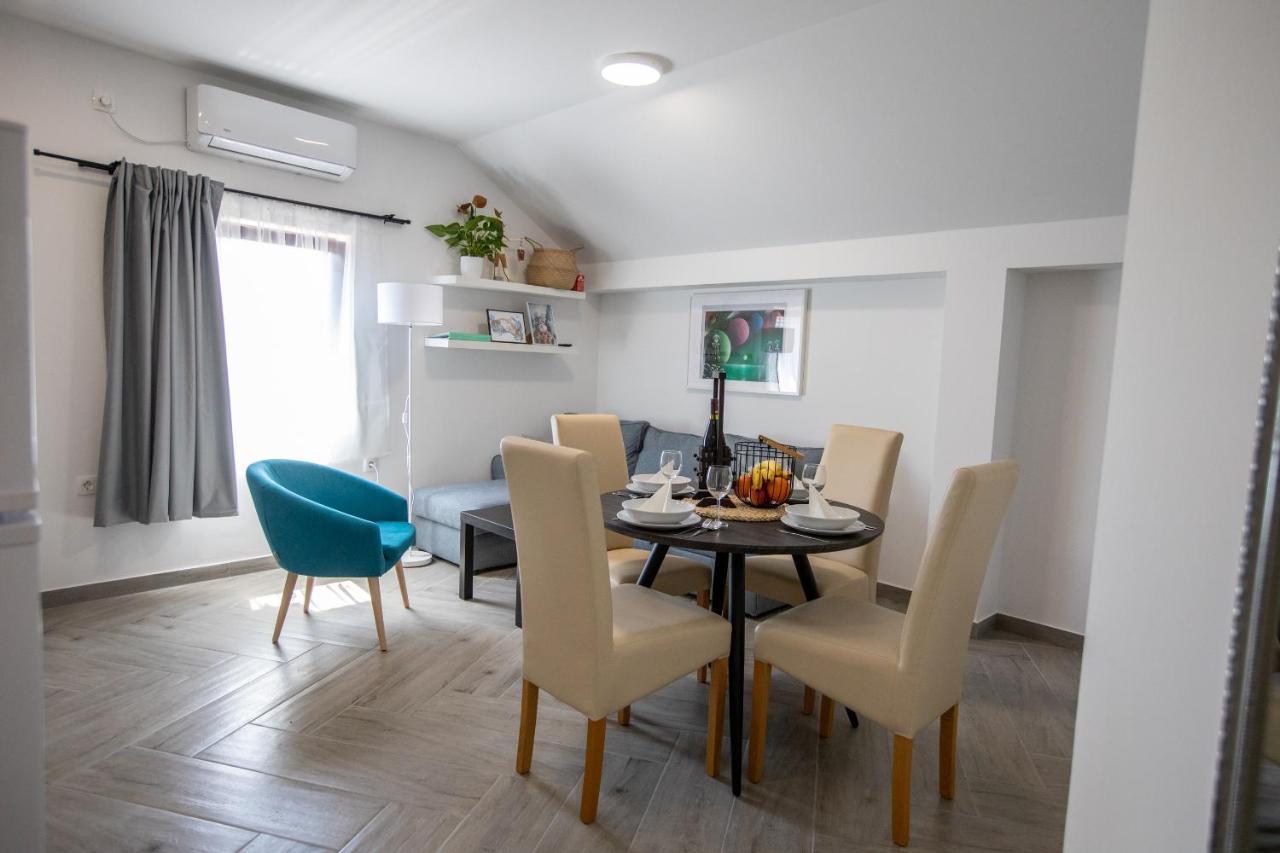 Apartmani Jancic โอกูลิน ภายนอก รูปภาพ