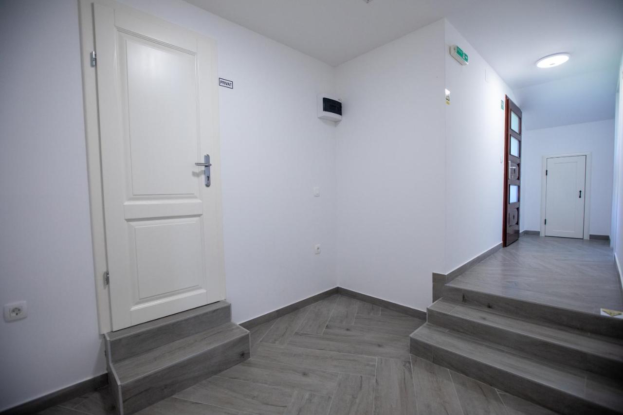 Apartmani Jancic โอกูลิน ห้อง รูปภาพ